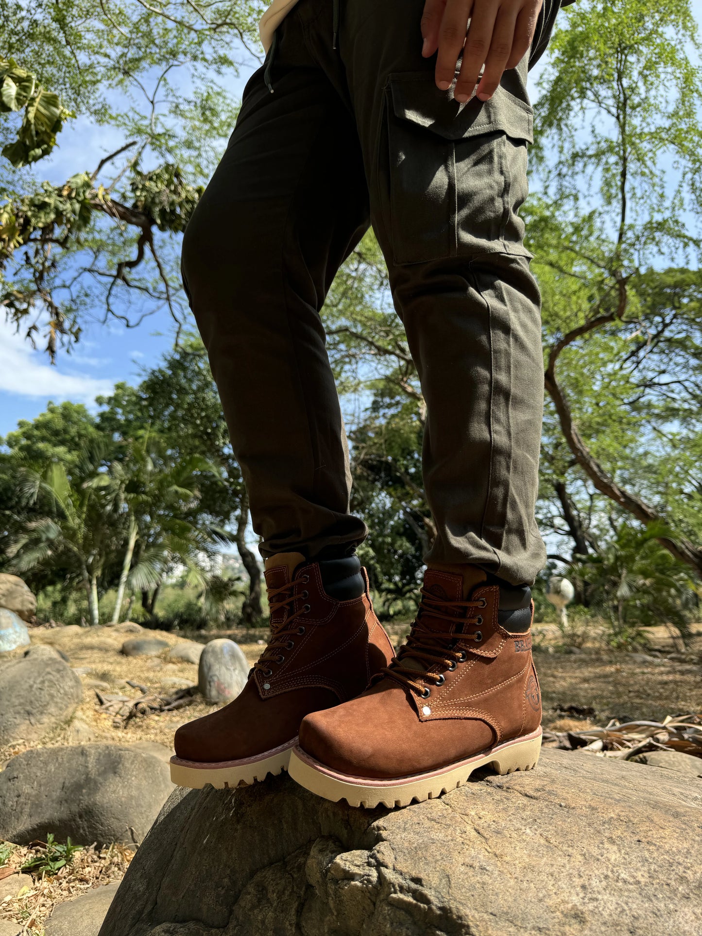 Bota Brahma en Cuero